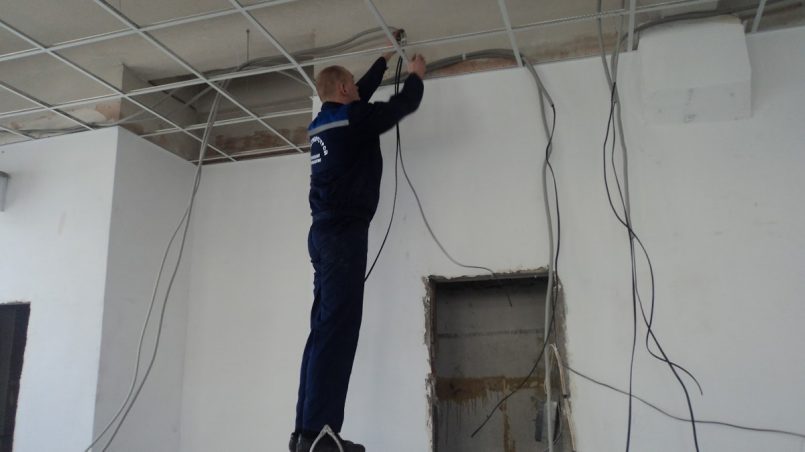 Как сделать электропроводку в квартире - как правильно спроектировать и провести электропроводку по квартире (135 фото-идей)