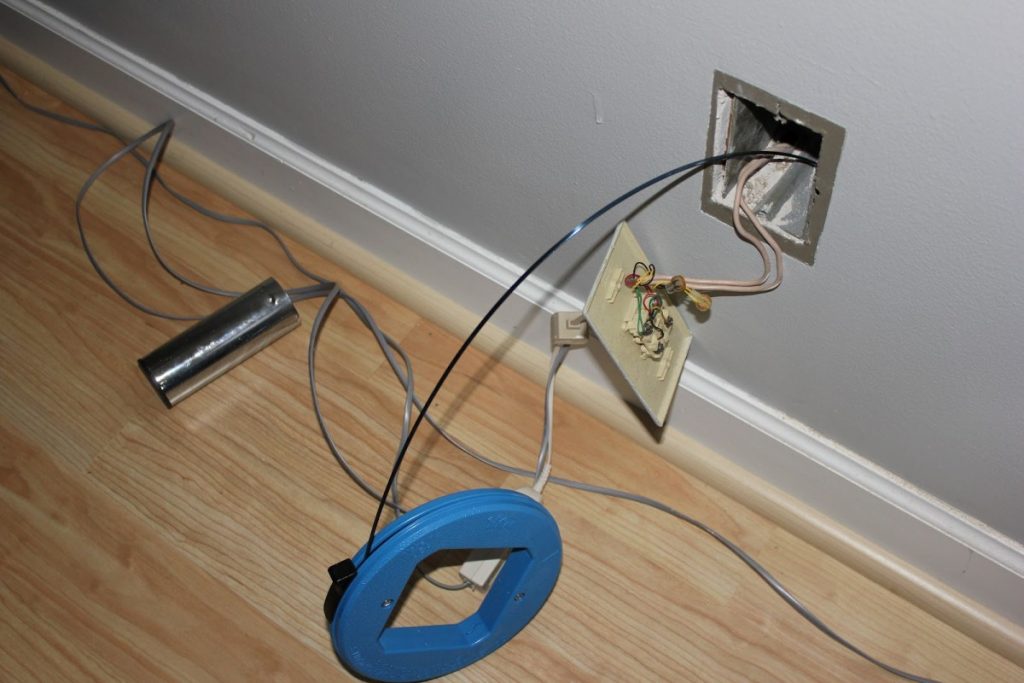 прокладка интернет кабеля в квартире своими руками