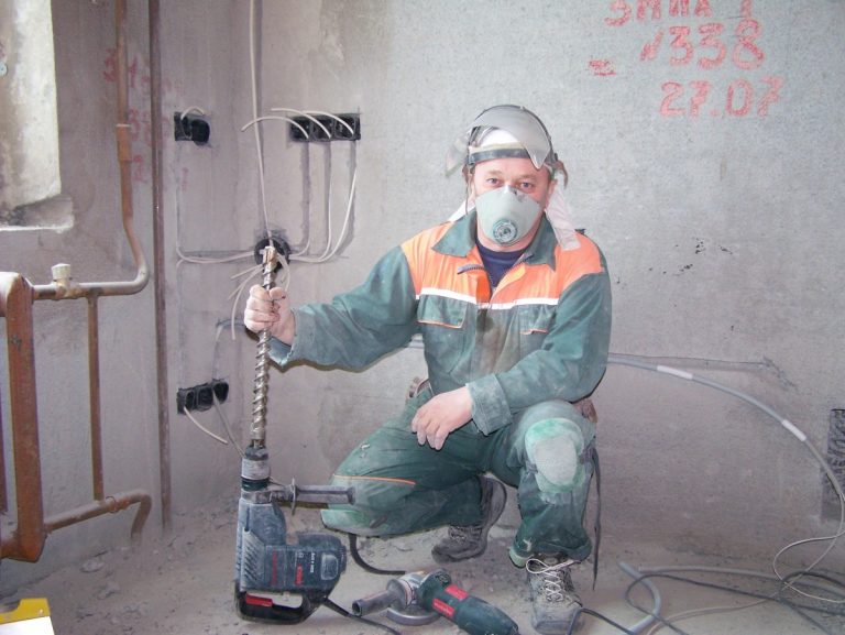 Правильная установка подрозетников: видео инструкция и 145 фото ...