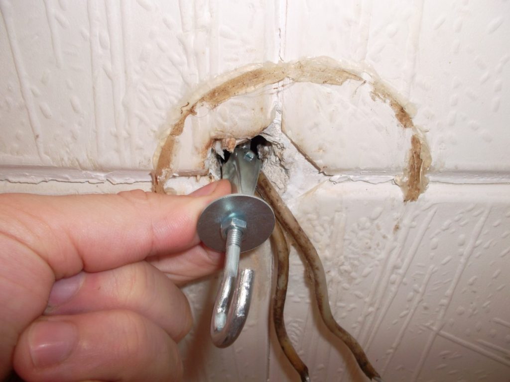 Томас с аквафильтром: Как выбрать идеальный пылесос и зачем он нужен