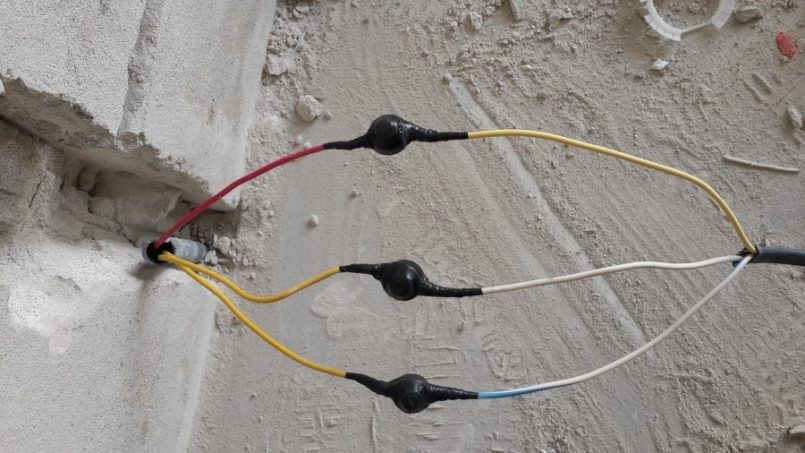 Как рассчитать сечение кабеля по току и мощности - таблицы, фото и видео инструкции как правильно определить необходимое сечение провода